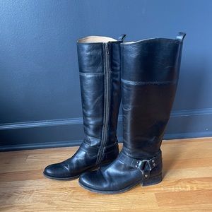 Frye Harness Tall sz 7
